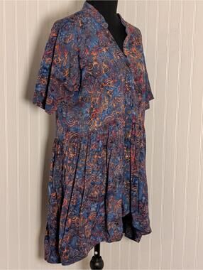 Go Fish Bohemian Flowy Hi Lo Hem Blue and Orange Button Front Short Sleeve Dress